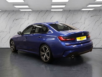 Used BMW 3 Series 2019 for sale - 77369771: Photo