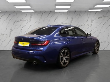 Used BMW 3 Series 2019 for sale - 77369771: Photo