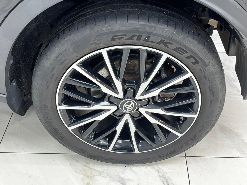 Used Toyota C-HR 2017 for sale - 77703499: Photo 15