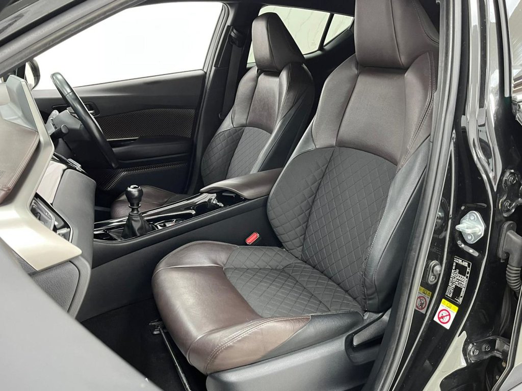 Used Toyota C-HR 2017 for sale - 77703499: Photo 18