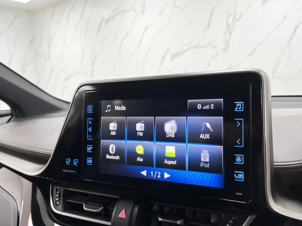 Used Toyota C-HR 2017 for sale - 77703499: Photo 24