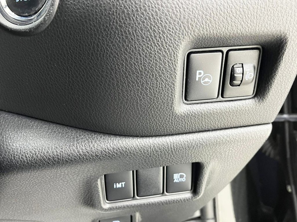 Used Toyota C-HR 2017 for sale - 77703499: Photo 28