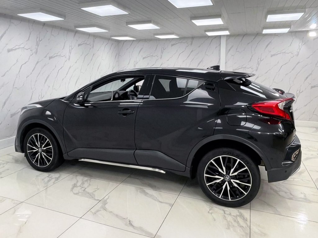 Used Toyota C-HR 2017 for sale - 77703499: Photo 8