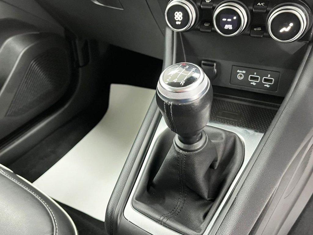 Used Renault Captur 2020 for sale - 76454670: Photo 22