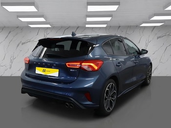 Used Ford Focus 2021 for sale - 77212790: Photo