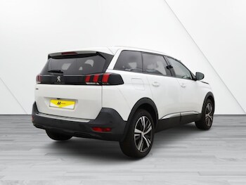 Used Peugeot 5008 2019 for sale - 76210840: Photo