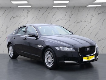 Used Jaguar XF 2018 for sale - 77227032: Photo