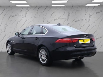 Used Jaguar XF 2018 for sale - 77227032: Photo