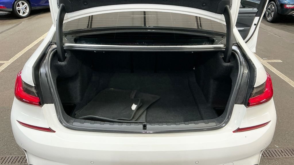 Used BMW 3 Series 2019 for sale - 77534571: Photo 11