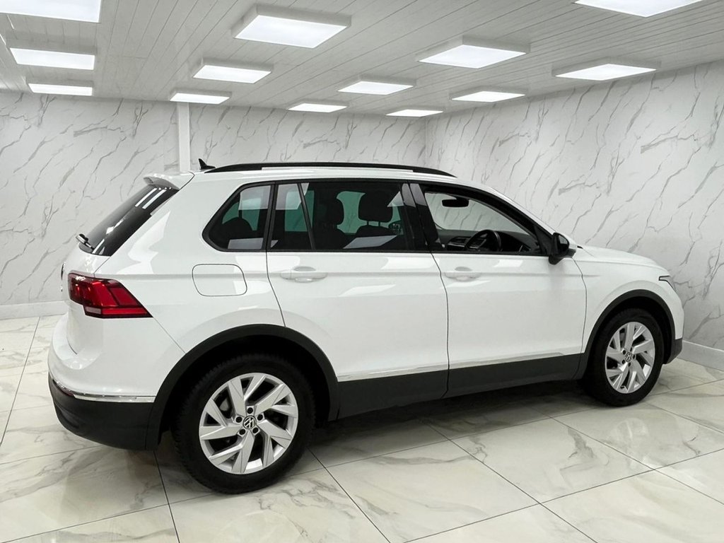 Used Volkswagen Tiguan 2023 for sale - 77798304: Photo 12