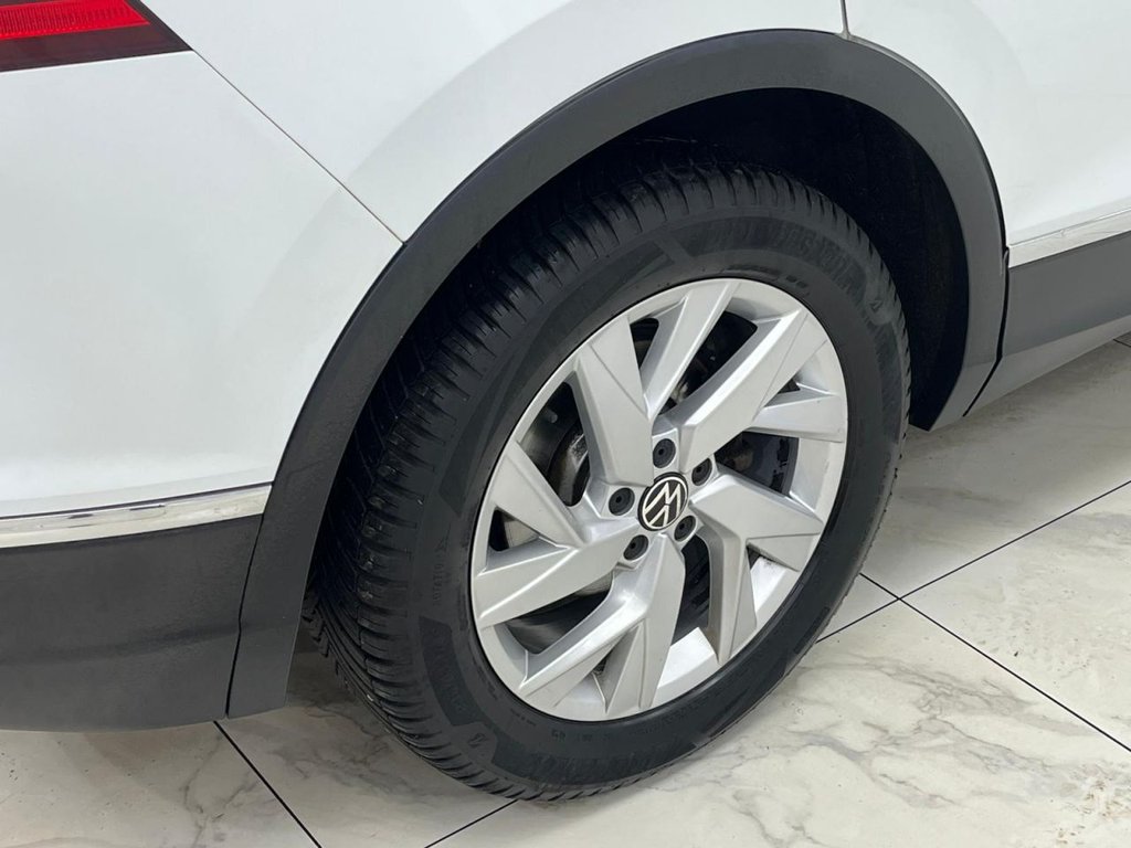 Used Volkswagen Tiguan 2023 for sale - 77798304: Photo 15