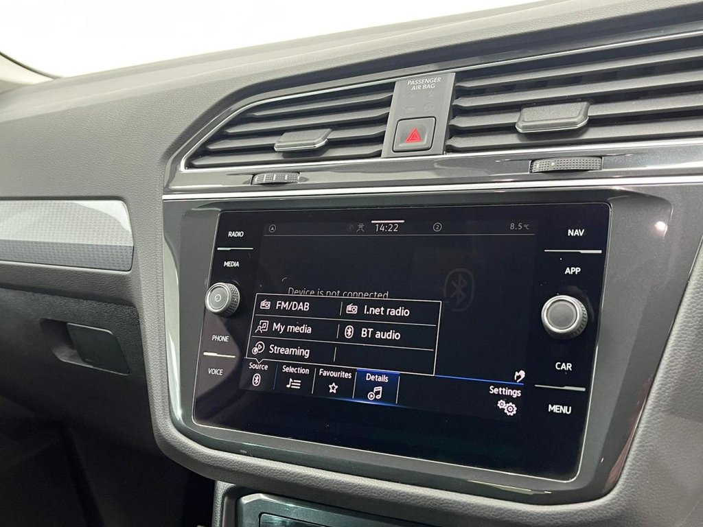 Used Volkswagen Tiguan 2023 for sale - 77798304: Photo 23