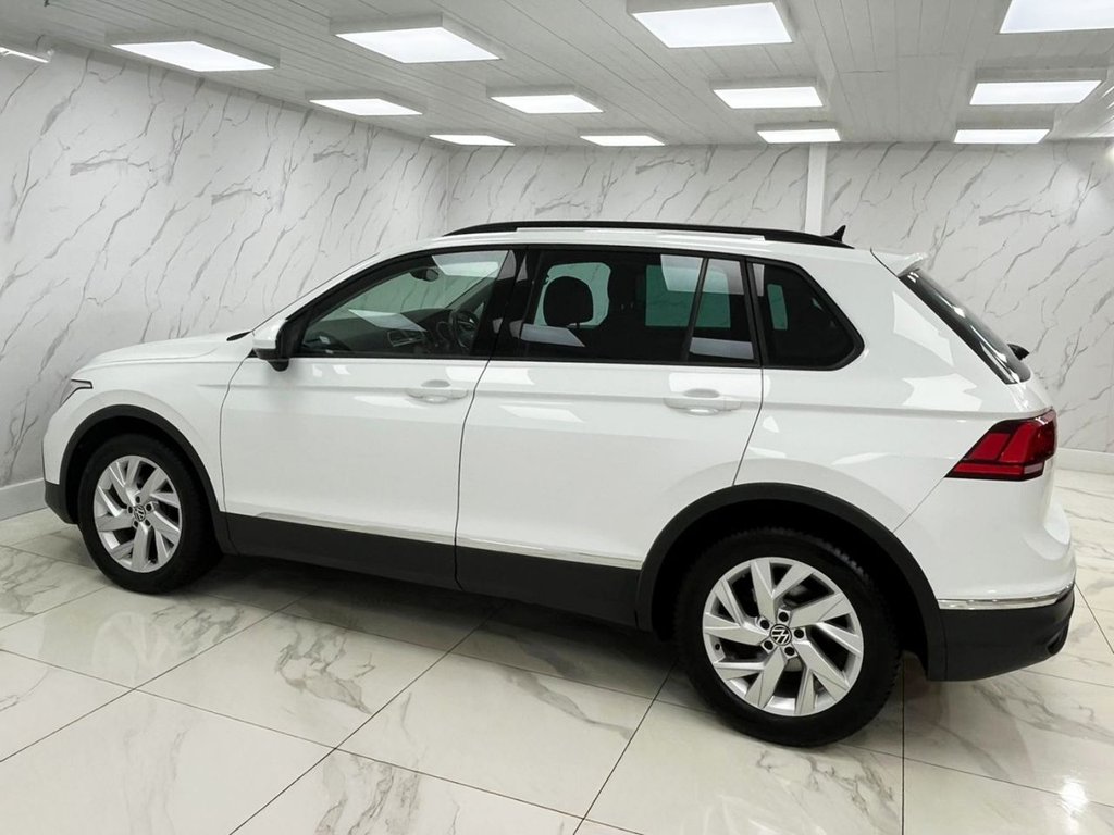 Used Volkswagen Tiguan 2023 for sale - 77798304: Photo 8