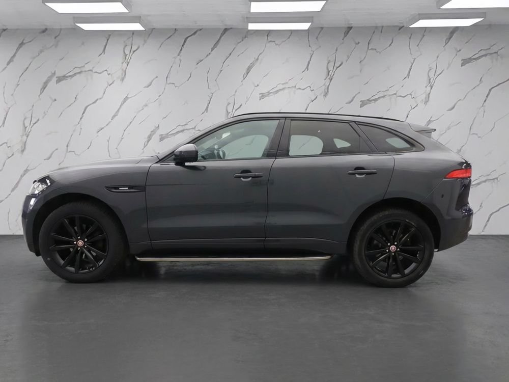 Used Jaguar F-Pace 2019 for sale - 78017396: Photo 5