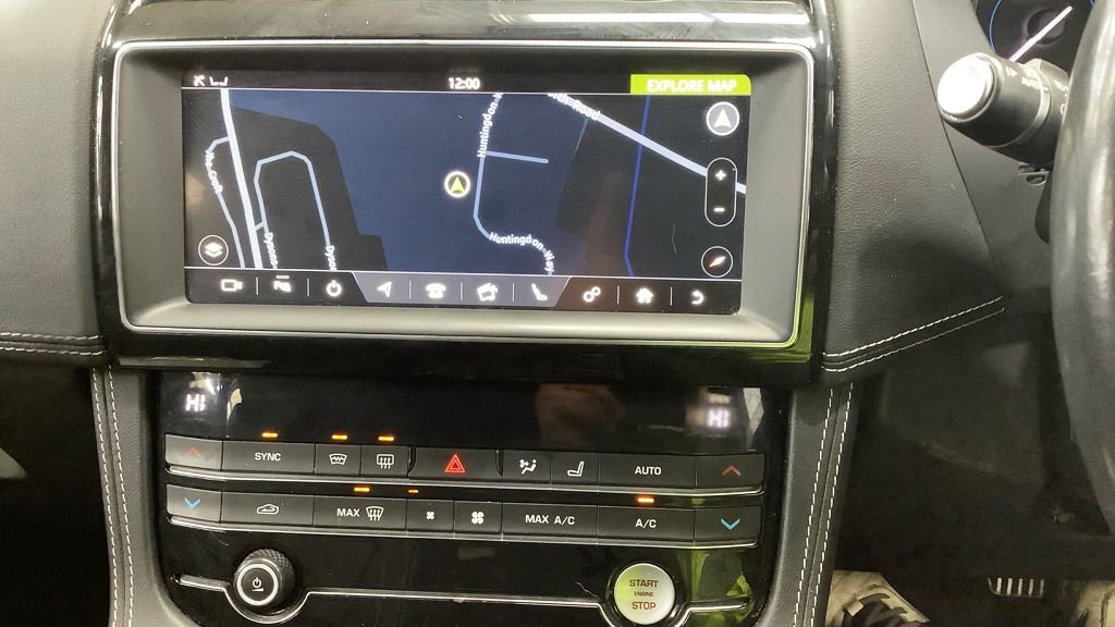 Used Jaguar F-Pace 2019 for sale - 78017396: Photo 7