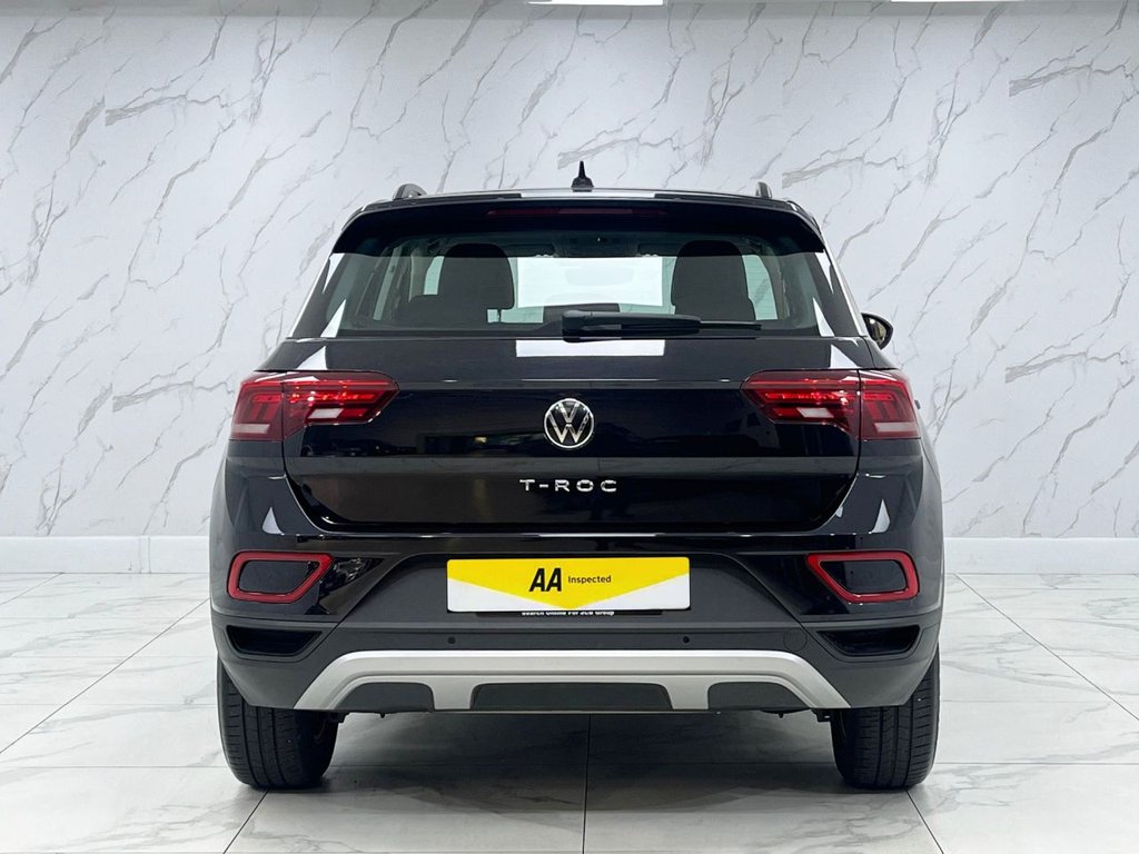 Used Volkswagen T-Roc 2023 for sale - 78110513: Photo 10