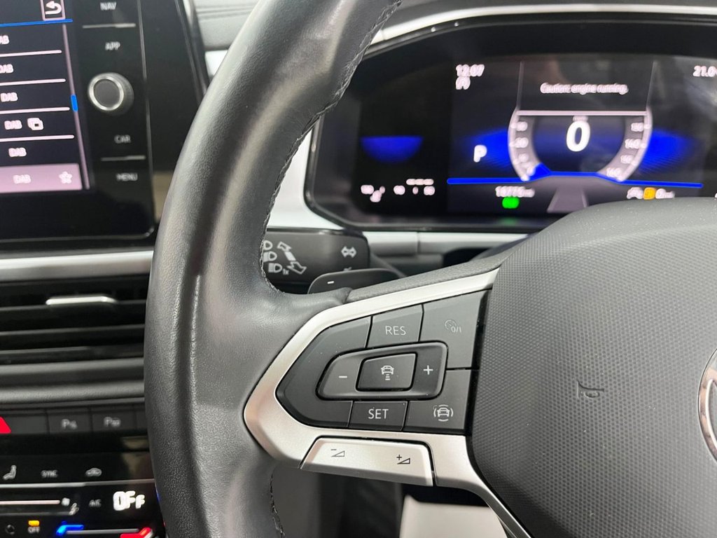 Used Volkswagen T-Roc 2023 for sale - 78110513: Photo 24