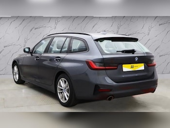 Used BMW 3 Series 2022 for sale - 76496861: Photo