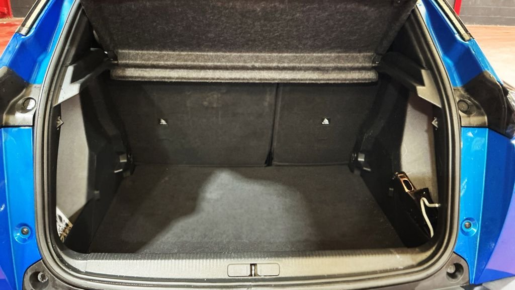 Used Peugeot 2008 2020 for sale - 78003017: Photo 11