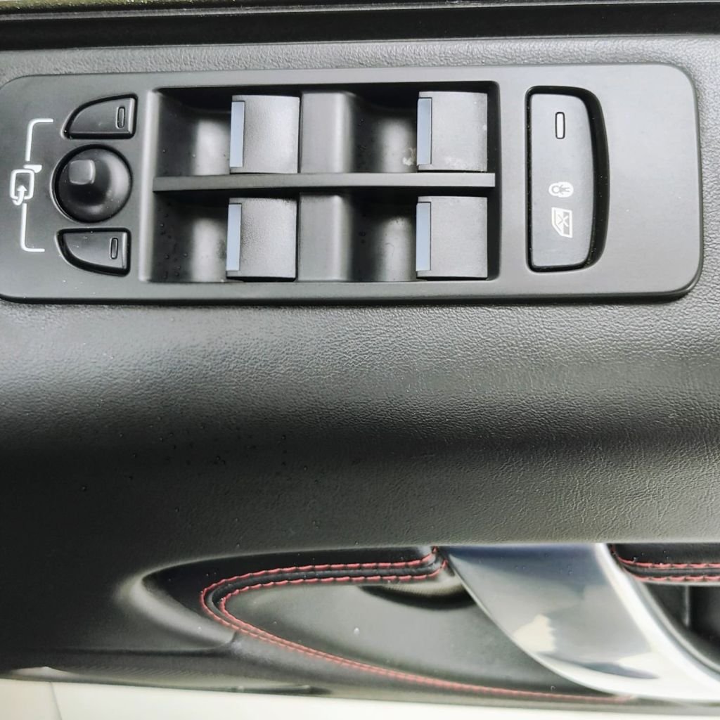 Used Land Rover Discovery Sport 2021 for sale - 77952687: Photo 35