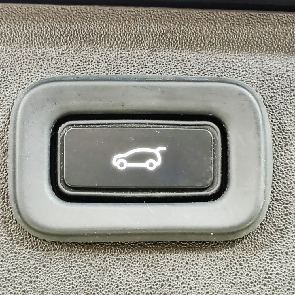 Used Land Rover Discovery Sport 2021 for sale - 77952687: Photo 38