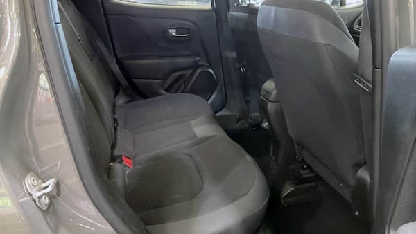 Used Jeep Renegade 2021 for sale - 76223775: Photo 10