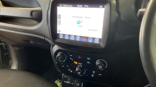 Used Jeep Renegade 2021 for sale - 76223775: Photo 7