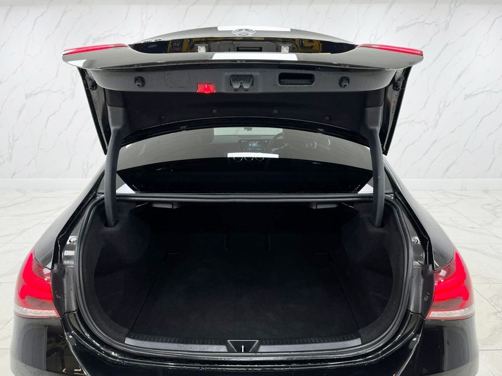 Used Mercedes-Benz A-Class 2019 for sale - 76783427: Photo 33