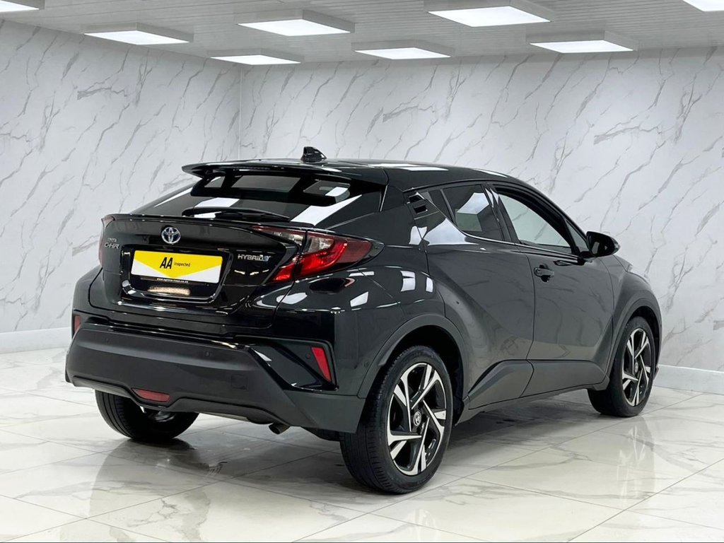 Used Toyota C-HR 2023 for sale - 76496875: Photo 11