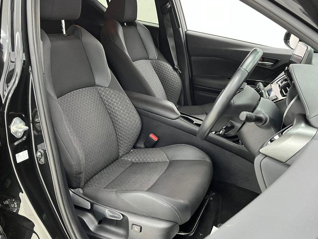 Used Toyota C-HR 2023 for sale - 76496875: Photo 29