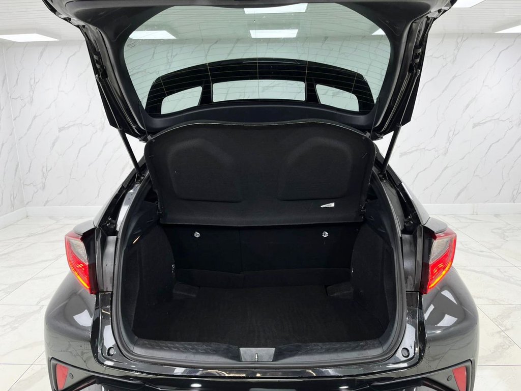 Used Toyota C-HR 2023 for sale - 76496875: Photo 32