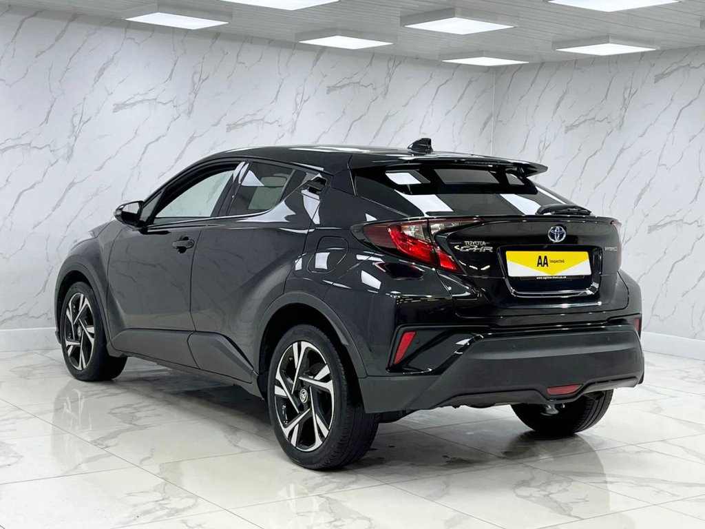 Used Toyota C-HR 2023 for sale - 76496875: Photo 9