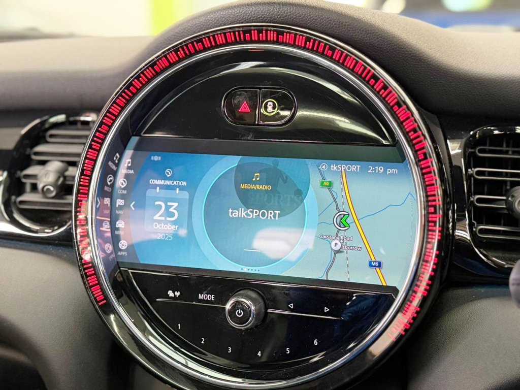 Used MINI Electric Hatch 2021 for sale - 76223596: Photo 18