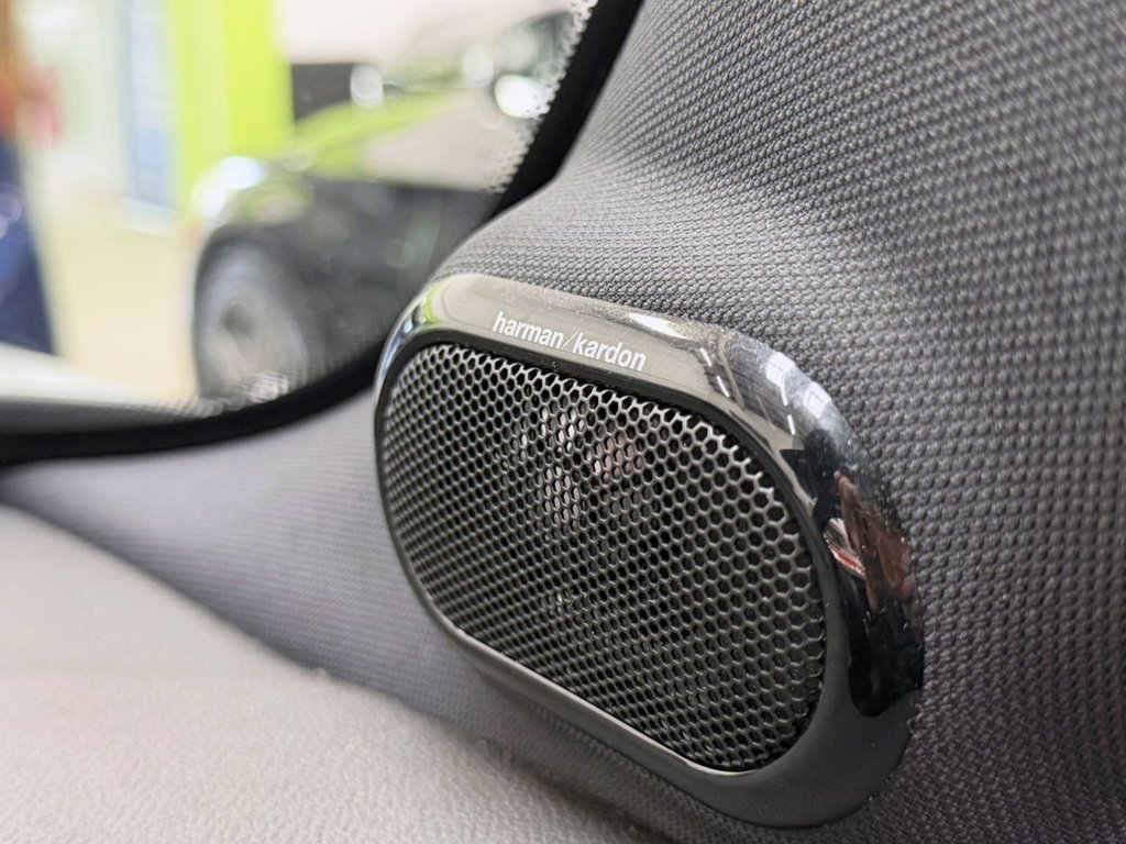 Used MINI Electric Hatch 2021 for sale - 76223596: Photo 31