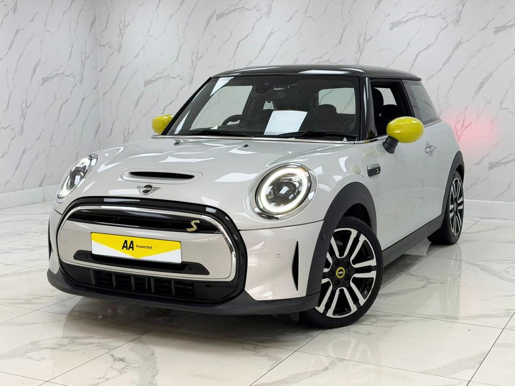 Used MINI Electric Hatch 2021 for sale - 76223596: Photo 5
