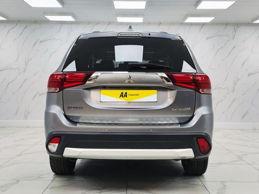 Used Mitsubishi Outlander 2018 for sale - 77952684: Photo 11