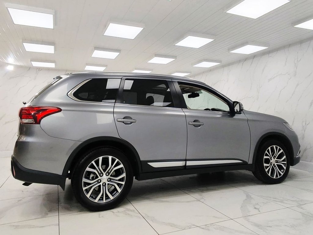 Used Mitsubishi Outlander 2018 for sale - 77952684: Photo 14