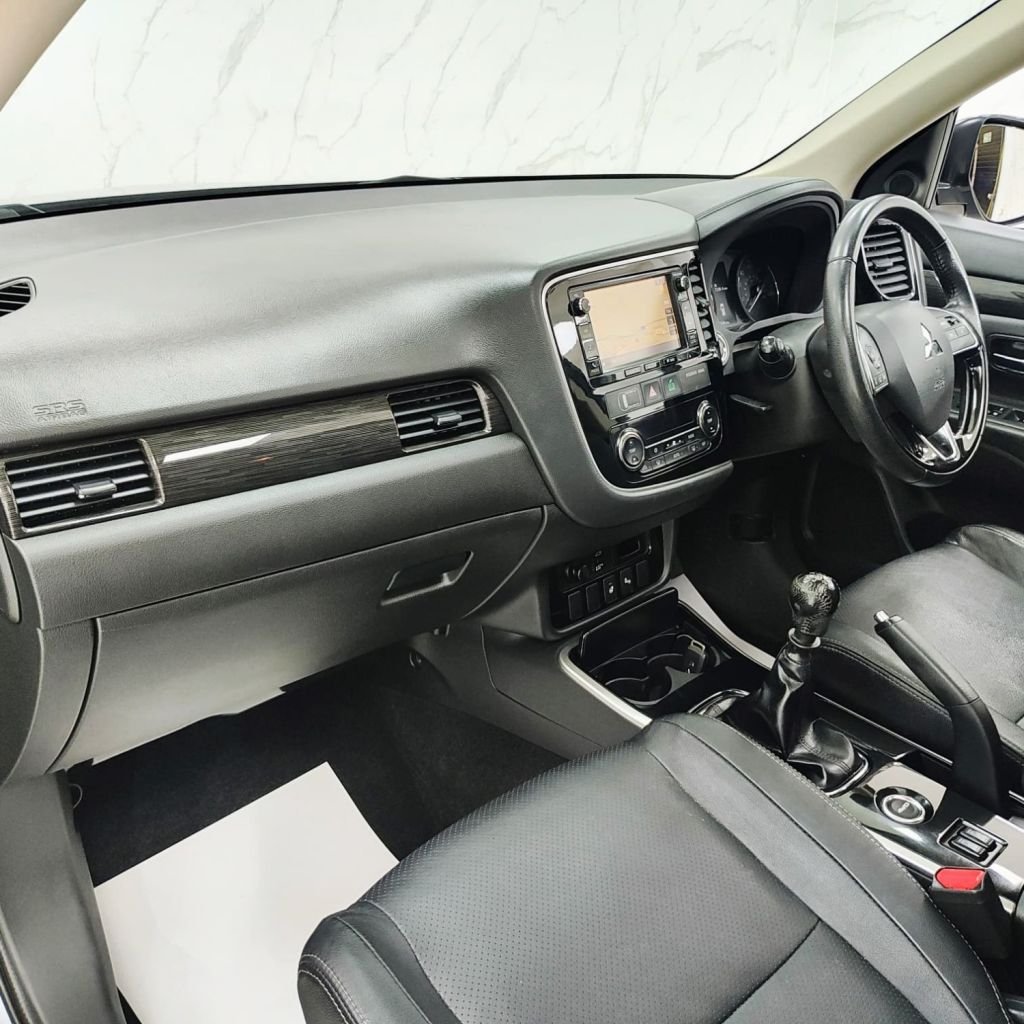 Used Mitsubishi Outlander 2018 for sale - 77952684: Photo 18