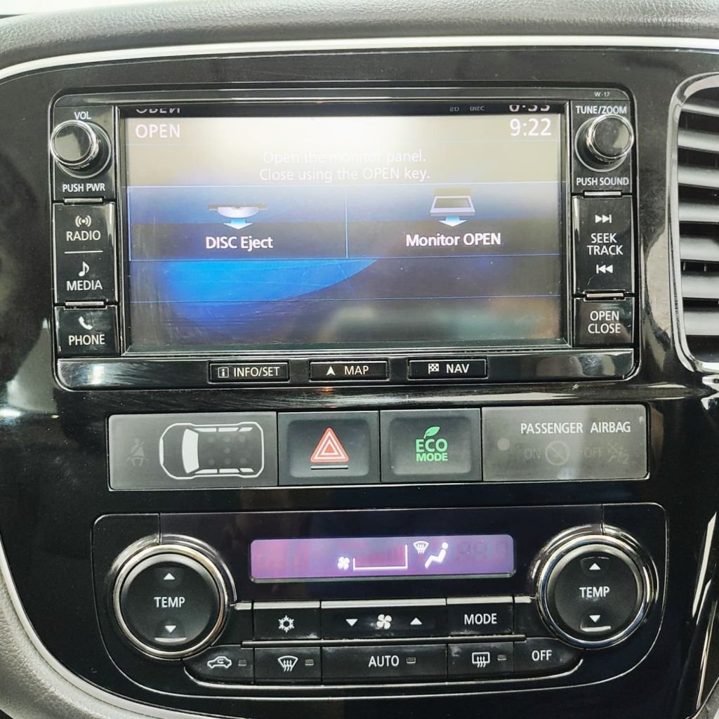 Used Mitsubishi Outlander 2018 for sale - 77952684: Photo 21