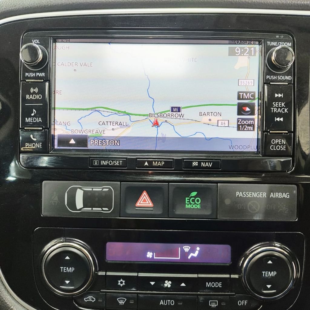 Used Mitsubishi Outlander 2018 for sale - 77952684: Photo 23