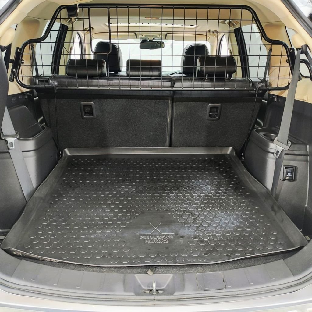 Used Mitsubishi Outlander 2018 for sale - 77952684: Photo 38