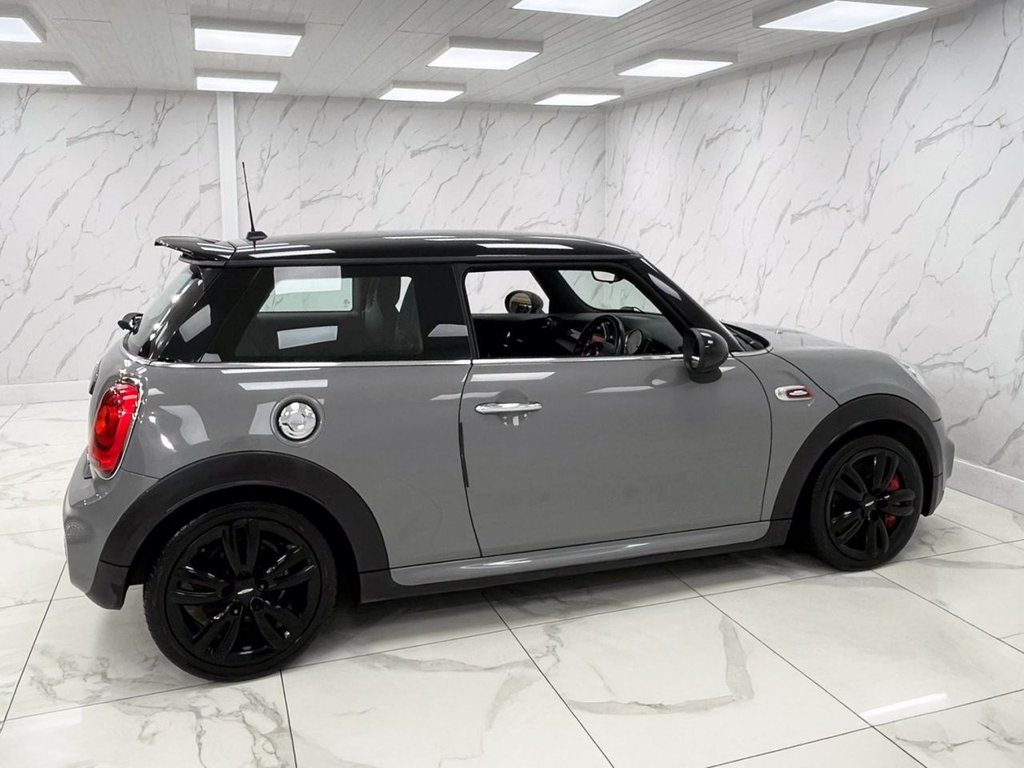 Used MINI Hatch 2017 for sale - 77241652: Photo 12