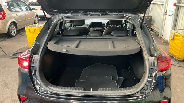 Used Kia XCeed 2020 for sale - 76210826: Photo 11