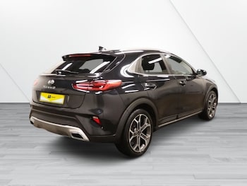 Used Kia XCeed 2020 for sale - 76210826: Photo 4