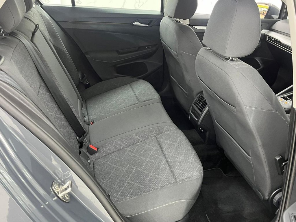Used Volkswagen Golf 2021 for sale - 75877103: Photo 29