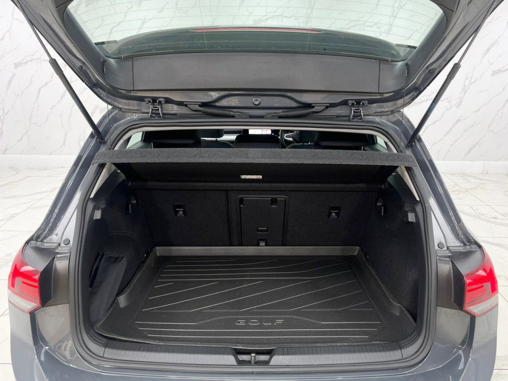 Used Volkswagen Golf 2021 for sale - 75877103: Photo 30