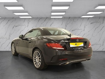 Used Mercedes-Benz SLC 2018 for sale - 77936806: Photo