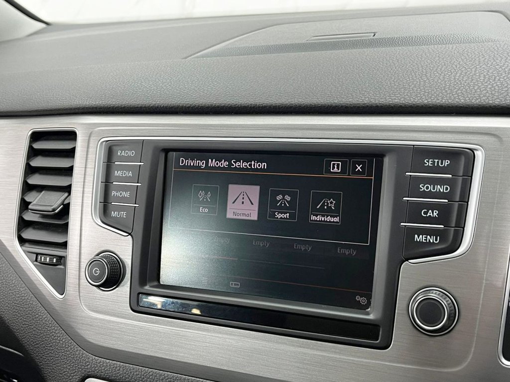 Used Volkswagen Golf SV 2016 for sale - 76570602: Photo 16