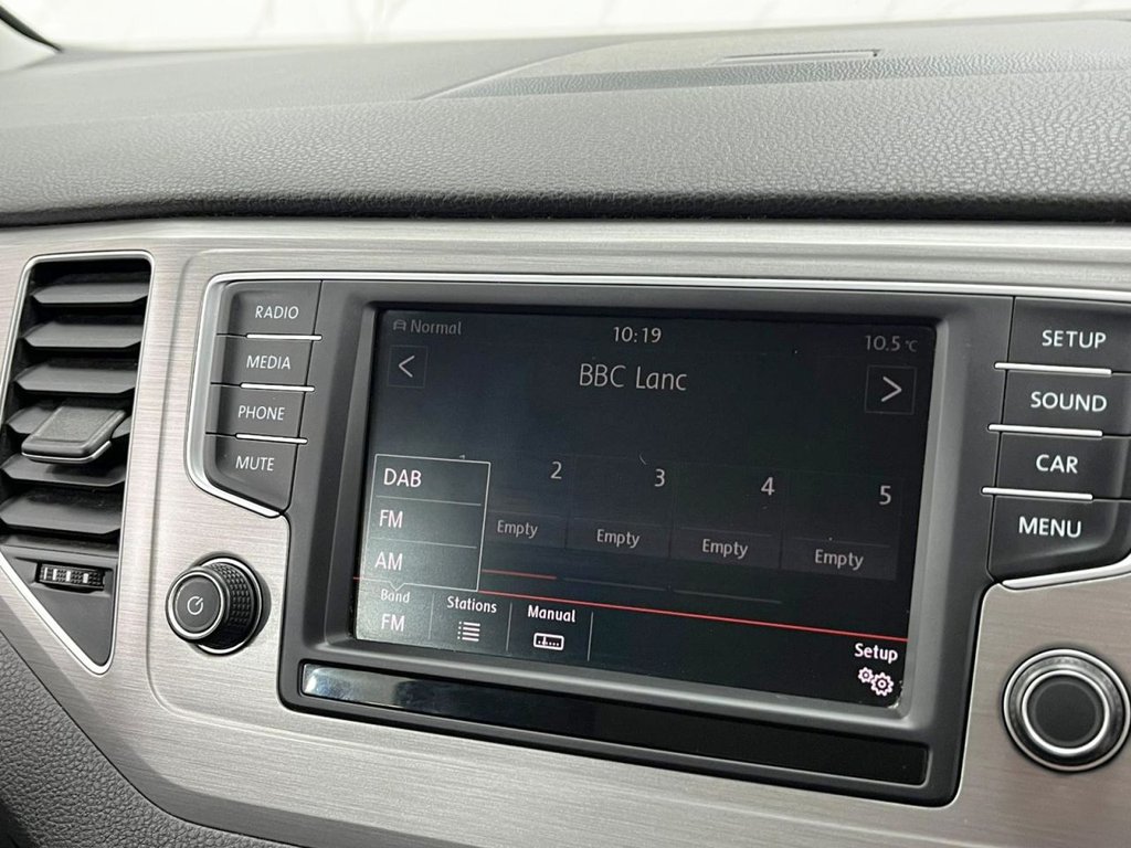 Used Volkswagen Golf SV 2016 for sale - 76570602: Photo 18