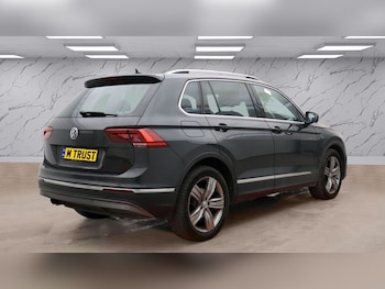 Used Volkswagen Tiguan 2019 for sale - 78725424: Photo
